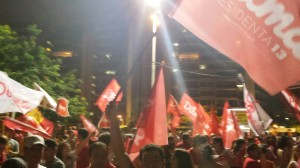 Comemoração pela eleiçāo da #Dilma13 nas #Eleições2014 em #Floripa